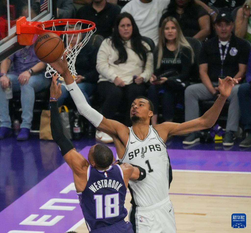 开云体育下载入口-老对手续新篇！NBA总决赛4日打响，马刺与尼克斯上演终极对决